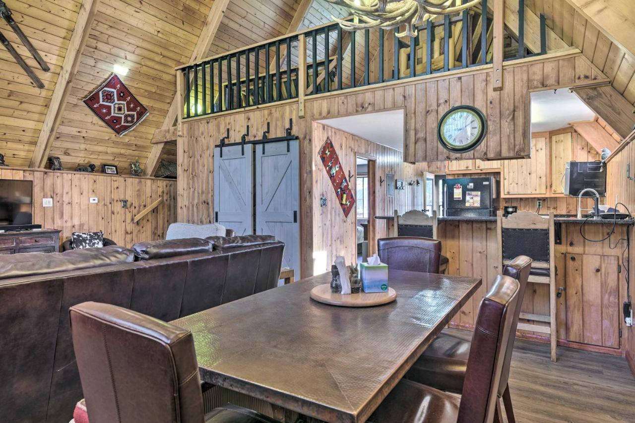 Ski-Inandski-Out Red River Cabin With Mtn Views! Экстерьер фото