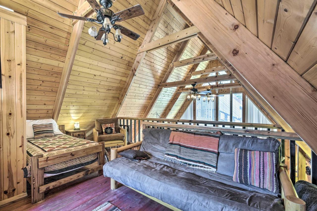Ski-Inandski-Out Red River Cabin With Mtn Views! Экстерьер фото